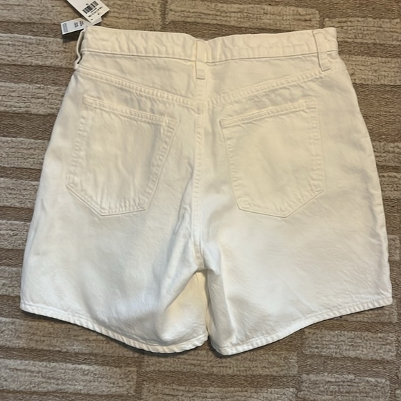 High Rise Loose Short - Picture 7 of 7